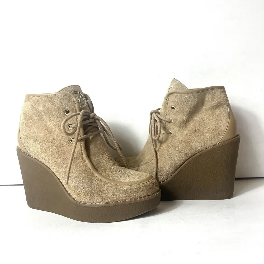 Michael Kors Wallabee Wedge Gum Heels Womens 6.5M Beige Suede Ankle High Lace Up